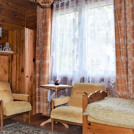 4 Bedroom Gorgeous In