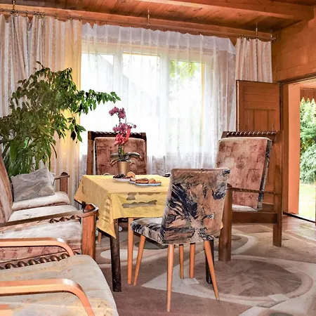 בית נופש 4 Bedroom Gorgeous In